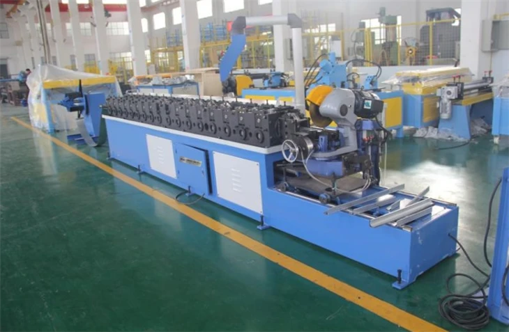 Mesin Flange Industri Pembuatan Saluran Udara